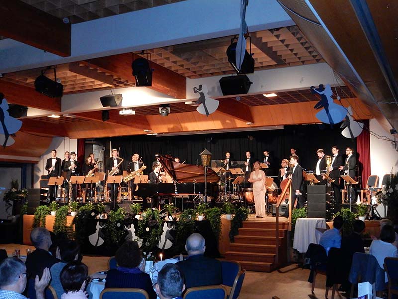 New York, New York, PLAY Big Band